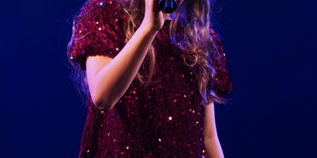 Powiększ grafikę: 2-wojewodzki-konkurs-wokalny-melodie-w-blasku-swiat-668218.jpg