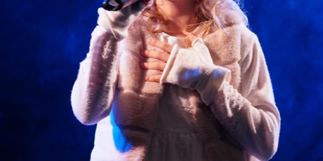 Powiększ grafikę: 2-wojewodzki-konkurs-wokalny-melodie-w-blasku-swiat-668238.jpg