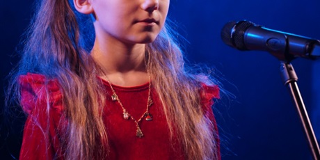 Powiększ grafikę: 2-wojewodzki-konkurs-wokalny-melodie-w-blasku-swiat-668287.jpg