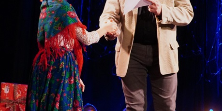 Powiększ grafikę: 2-wojewodzki-konkurs-wokalny-melodie-w-blasku-swiat-668369.jpg