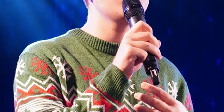 Powiększ grafikę: 2-wojewodzki-konkurs-wokalny-melodie-w-blasku-swiat-668380.jpg