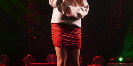 Powiększ grafikę: 2-wojewodzki-konkurs-wokalny-melodie-w-blasku-swiat-668404.jpg