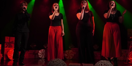 Powiększ grafikę: 2-wojewodzki-konkurs-wokalny-melodie-w-blasku-swiat-668431.jpg