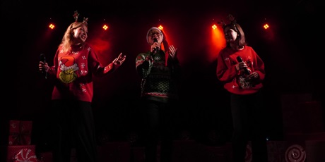 Powiększ grafikę: 2-wojewodzki-konkurs-wokalny-melodie-w-blasku-swiat-668435.jpg