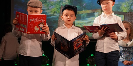 Powiększ grafikę: 5-wojewodzki-festiwal-teatralny-gramy-703203.jpg