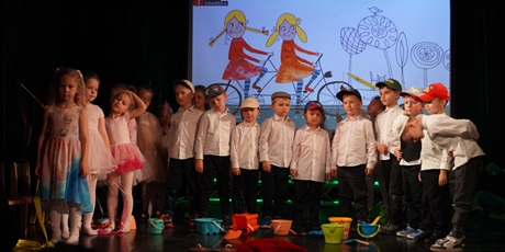 Powiększ grafikę: 5-wojewodzki-festiwal-teatralny-gramy-703209.jpg