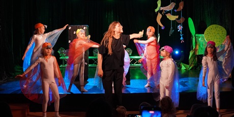 Powiększ grafikę: 5-wojewodzki-festiwal-teatralny-gramy-703215.jpg