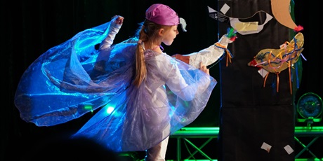 Powiększ grafikę: 5-wojewodzki-festiwal-teatralny-gramy-703219.jpg