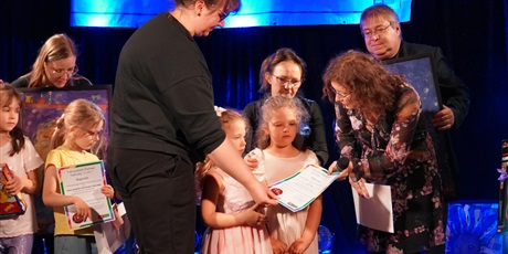Powiększ grafikę: 5-wojewodzki-festiwal-teatralny-gramy-703234.jpg