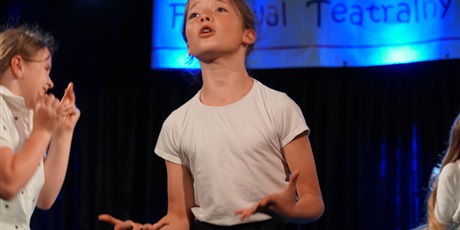 Powiększ grafikę: 5-wojewodzki-festiwal-teatralny-gramy-703246.jpg