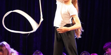 Powiększ grafikę: 5-wojewodzki-festiwal-teatralny-gramy-703251.jpg