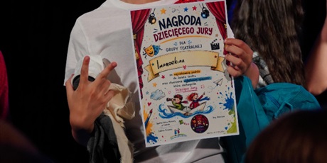 Powiększ grafikę: 5-wojewodzki-festiwal-teatralny-gramy-703290.jpg
