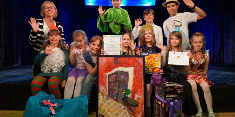 Powiększ grafikę: 5-wojewodzki-festiwal-teatralny-gramy-703296.jpg