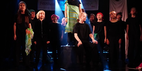 Powiększ grafikę: 5-wojewodzki-festiwal-teatralny-gramy-703321.jpg