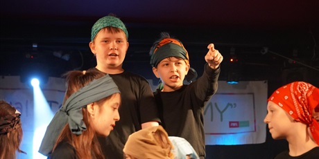 Powiększ grafikę: 5-wojewodzki-festiwal-teatralny-gramy-703322.jpg