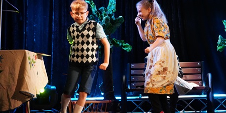 Powiększ grafikę: 5-wojewodzki-festiwal-teatralny-gramy-703370.jpg