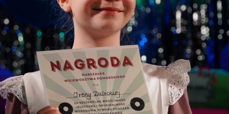 Powiększ grafikę: 6-ogolnopolski-festiwal-wokalny-z-piosenka-przez-dekade-lata-60-692220.jpg
