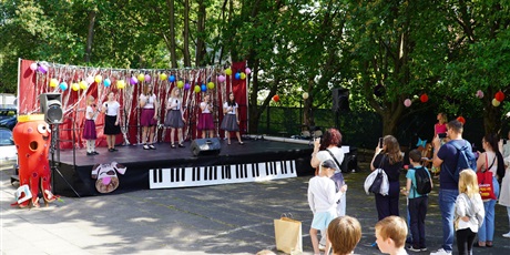 Powiększ grafikę: dzien-dziecka-w-palacu-mlodziezy-700661.jpg