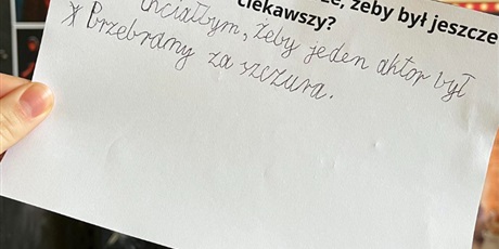 Powiększ grafikę: dzien-teatru-w-palacu-mlodziezy-686401.jpg