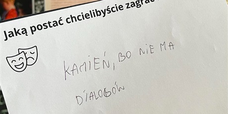 Powiększ grafikę: dzien-teatru-w-palacu-mlodziezy-686405.jpg