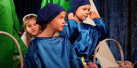 Powiększ grafikę: dzien-teatru-w-palacu-mlodziezy-686415.jpg