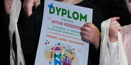 Powiększ grafikę: fotorelacja-z-13-gdanskiego-konkursu-plastycznego-pisanki-jajka-malowane-685343.jpg