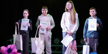 Powiększ grafikę: fotorelacja-z-13-gdanskiego-konkursu-plastycznego-pisanki-jajka-malowane-685361.jpg