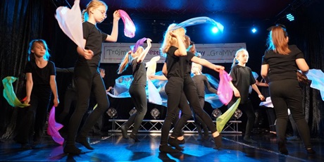 Powiększ grafikę: fotorelacja-z-4-trojmiejskiego-festiwalu-teatralnego-gramy-626021.jpg