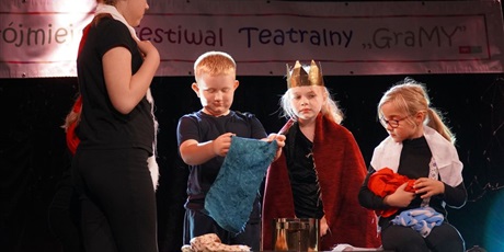 Powiększ grafikę: fotorelacja-z-4-trojmiejskiego-festiwalu-teatralnego-gramy-626043.jpg