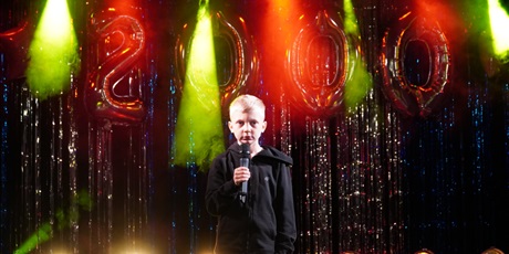 Powiększ grafikę: fotorelacja-z-5-ogolnopolskiego-festiwalu-wokalnego-polskiej-piosenki-z-piosenka-przez-dekade-lata-2000-623743.jpg