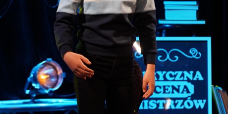 Powiększ grafikę: fotorelacja-z-gdanskiego-konkursu-recytacji-i-form-scenicznych-liryczna-scena-mistrzow-679563.jpg