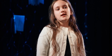 Powiększ grafikę: fotorelacja-z-gdanskiego-konkursu-recytacji-i-form-scenicznych-liryczna-scena-mistrzow-679641.jpg