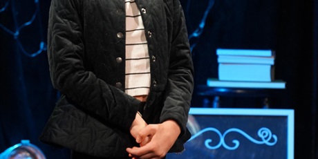 Powiększ grafikę: fotorelacja-z-gdanskiego-konkursu-recytacji-i-form-scenicznych-liryczna-scena-mistrzow-679692.jpg