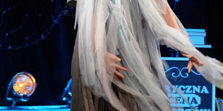 Powiększ grafikę: fotorelacja-z-gdanskiego-konkursu-recytacji-i-form-scenicznych-liryczna-scena-mistrzow-679697.jpg