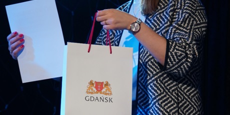 Powiększ grafikę: gala-13-gdanskiego-konkursu-plastycznego-zimowe-zabawy-675078.jpg