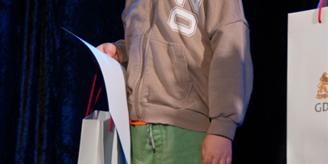 Powiększ grafikę: gala-13-gdanskiego-konkursu-plastycznego-zimowe-zabawy-675085.jpg