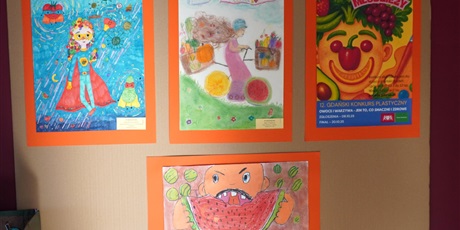 Powiększ grafikę: gala-wreczenia-nagrod-12-gdanskiego-konkursu-plastycznego-owoce-i-warzywa-jem-to-co-smaczne-i-zdrowe-648785.jpg