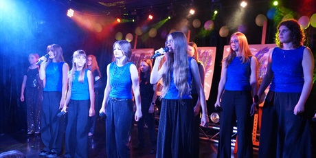 Powiększ grafikę: koncert-z-okazji-dnia-matki-698114.jpg