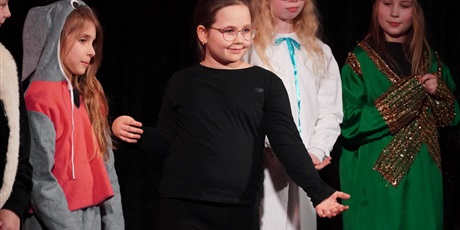 Powiększ grafikę: musical-jaselka-na-wesolo-670746.jpg