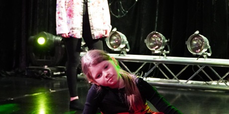 Powiększ grafikę: musical-w-oczekiwaniu-wiosny-686368.jpg