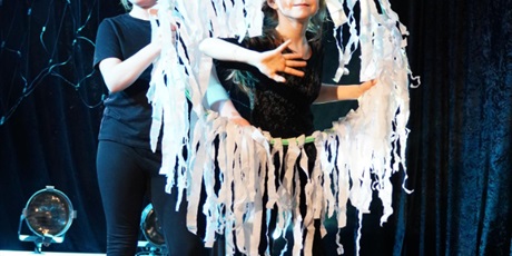 Powiększ grafikę: musical-w-oczekiwaniu-wiosny-686385.jpg