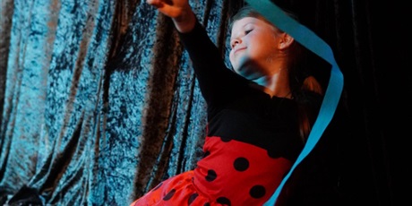 Powiększ grafikę: musical-w-oczekiwaniu-wiosny-686386.jpg