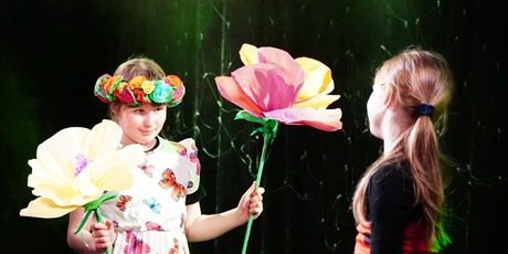 Powiększ grafikę: musical-w-oczekiwaniu-wiosny-686389.jpg