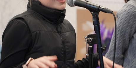 Powiększ grafikę: muzyczny-koncert-pracowni-wokalnej-642949.jpg