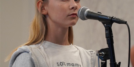 Powiększ grafikę: muzyczny-koncert-pracowni-wokalnej-642953.jpg