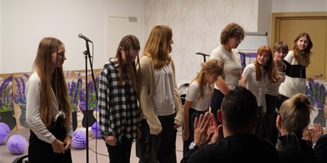 Powiększ grafikę: muzyczny-koncert-pracowni-wokalnej-642971.jpg
