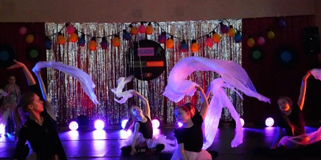 Powiększ grafikę: palacowe-dance-show-2026-697565.jpg