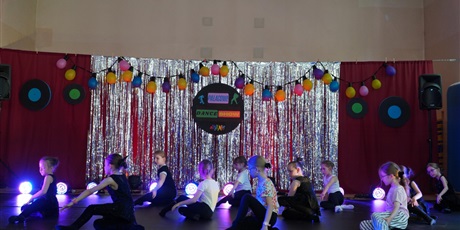 Powiększ grafikę: palacowe-dance-show-2026-697641.jpg