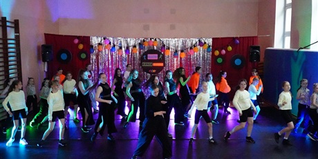 Powiększ grafikę: palacowe-dance-show-2026-697645.jpg