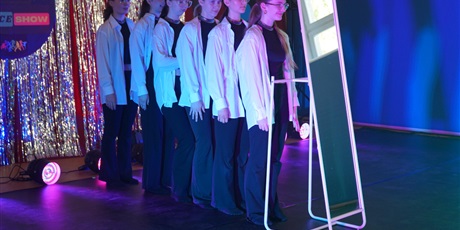 Powiększ grafikę: palacowe-dance-show-2026-697672.jpg